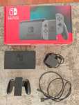 Nintendo Switch v2 - kompletny oryginalny zestaw w doskonałym stanie