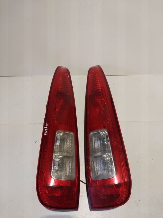 Ford fusion lift polift lampa tylna tył prawa lewa prawy lewy
