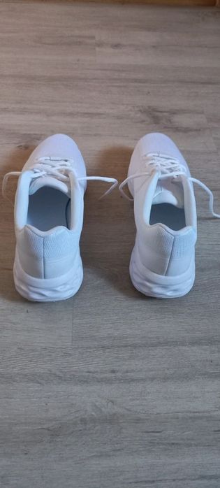 Buty Nike Revolution. Rozmiar 47.