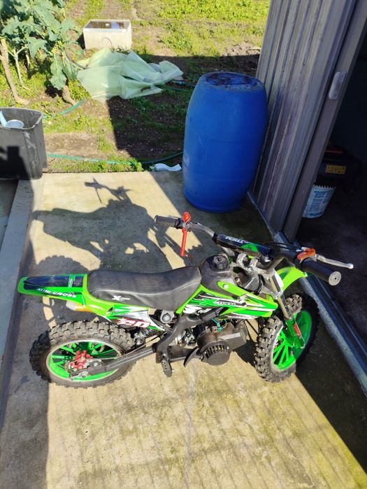 Moto gasolina de criança