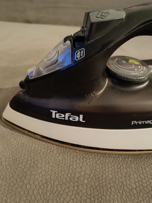 Tefal żelazko czarne primagliss 2300W działa