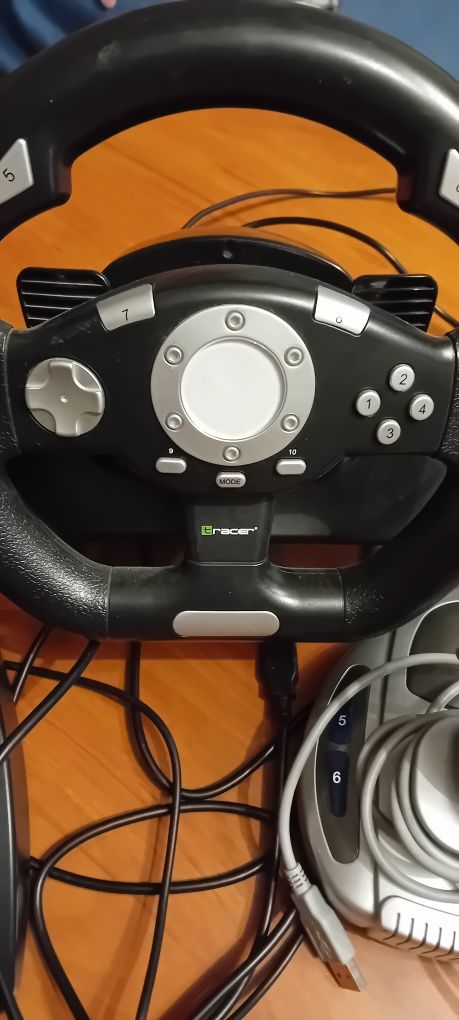 Kierownica z pedałami i Joystick USB