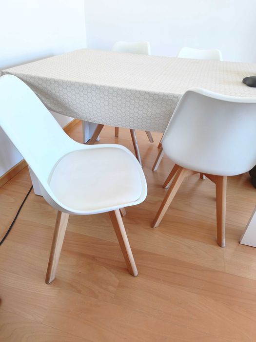 Conjunto cadeiras sala jantar