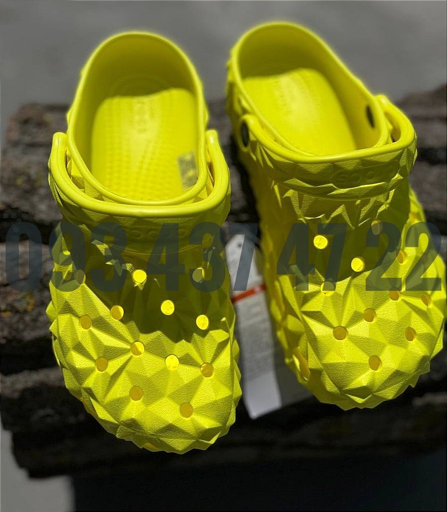 Крокси Сабо Crocs Classic Geometric Acidity Унісекс Crocs