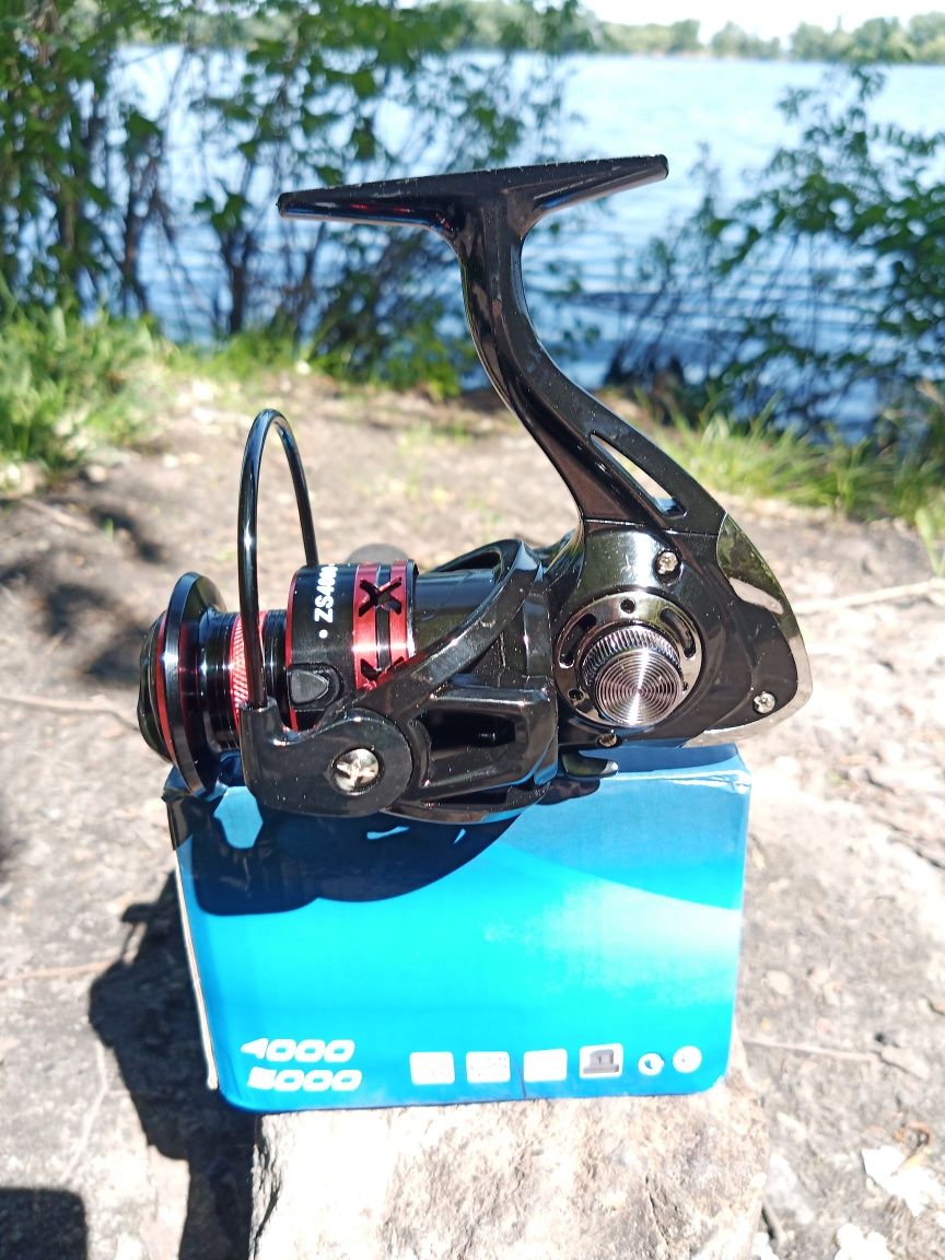 Катушка рыболовная безынерционная MEREDITH ZS 4000