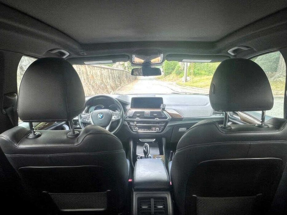 BMW X3 xDrive30i      2018