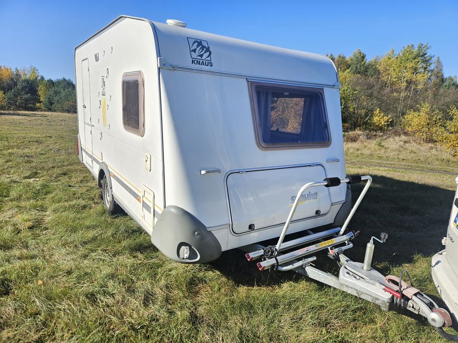 Przyczepa kempingowa Knaus 400 z 2003r.z przedsionkiem 1200DMC