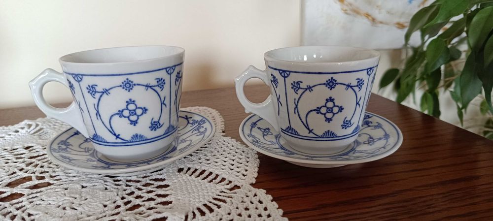Dwie filiżanki porcelana słomkowa Jager