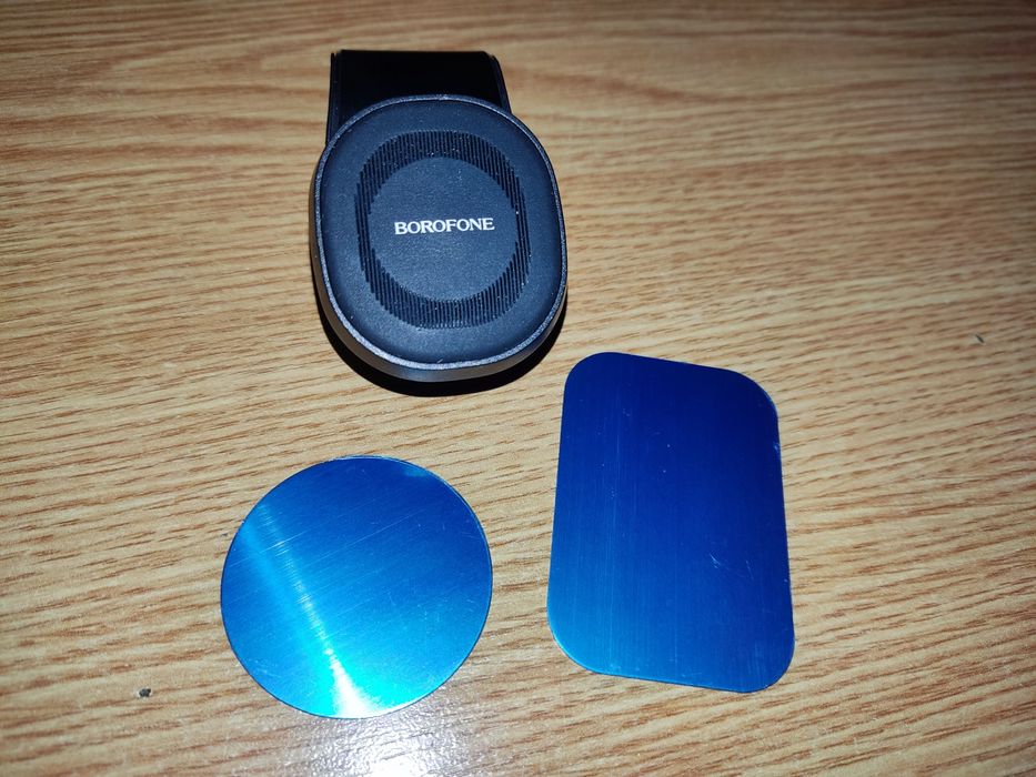 Автомобильный магнитный держатель для телефона