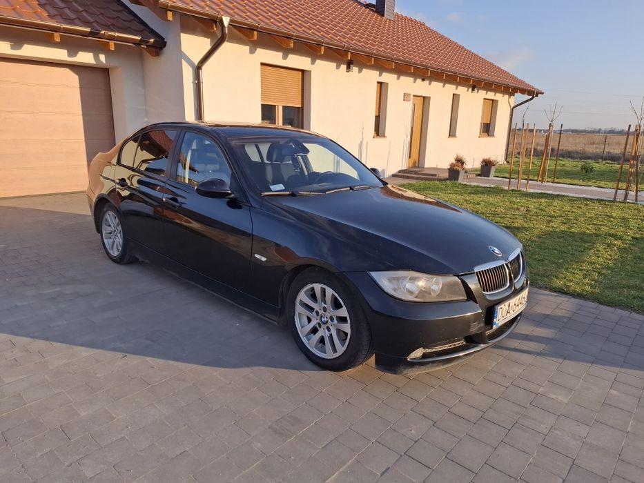 Sprzedam BMW e90 320d m47