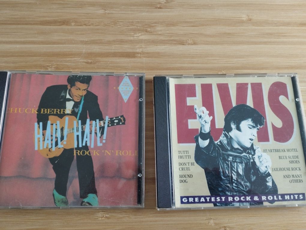 Elvis e Chuck Berry CDs