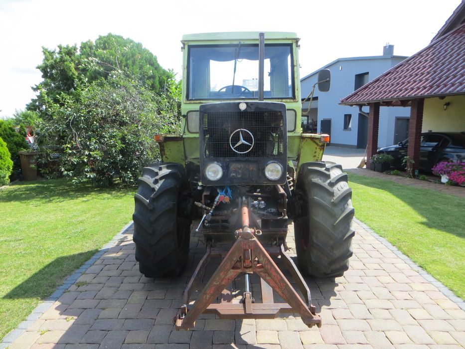 Mercedes-Benz MB Trac 800