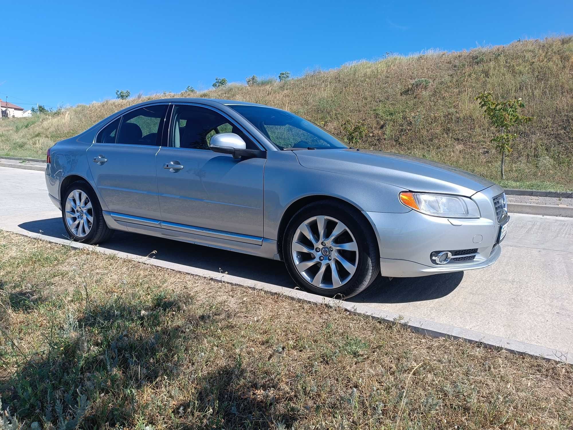 Volvo S80 2011р. II покоління (2nd FL) • 3.0 АТ (304 к.с.) AWD