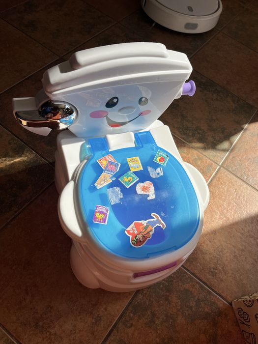 Nocnik fisher price grajacy