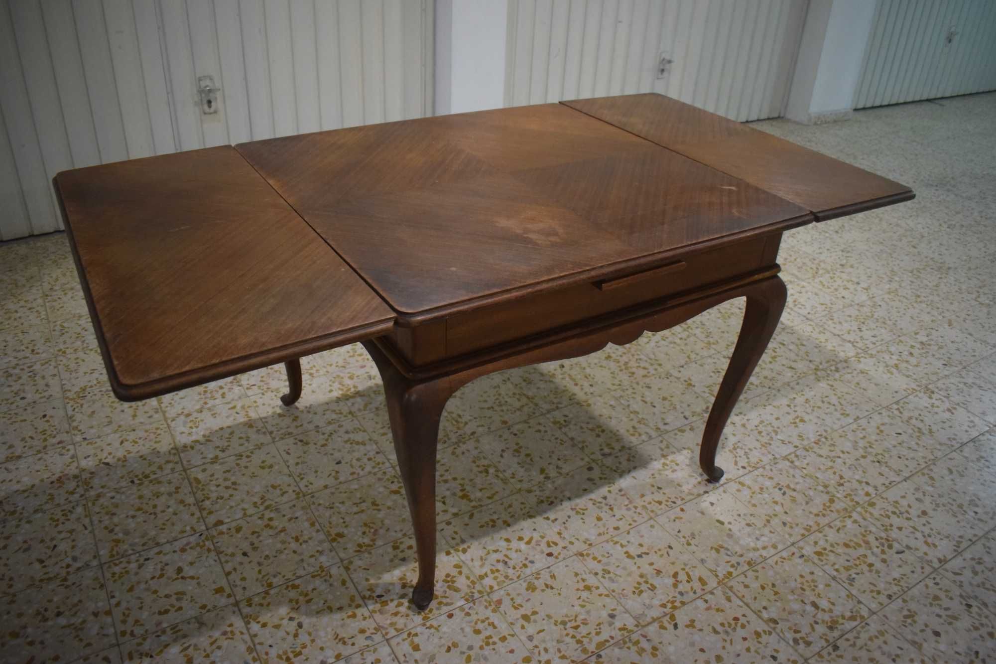 Mobília de sala de jantar