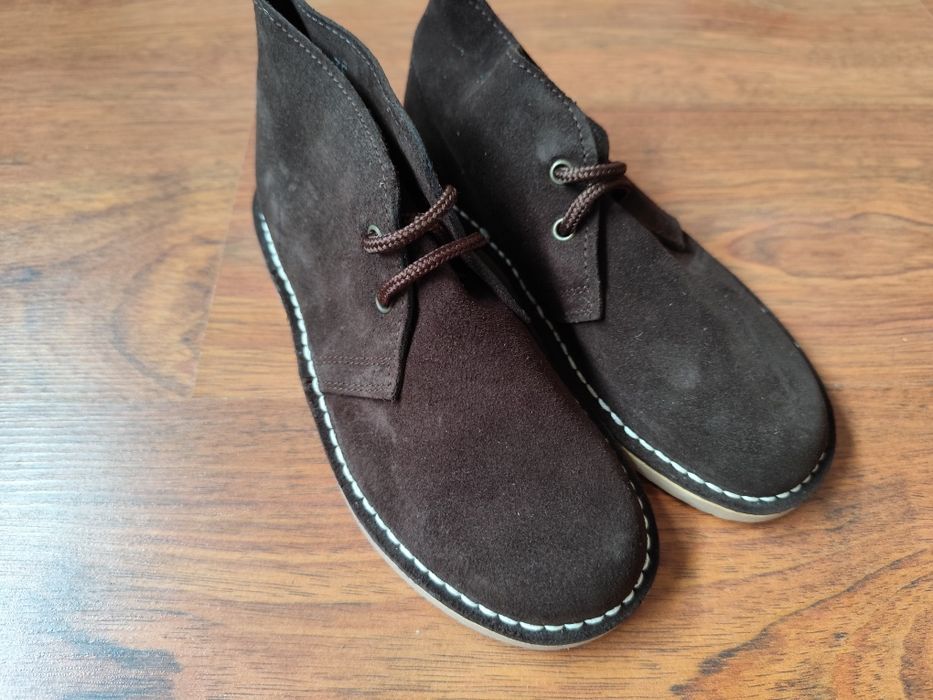 Botas novas camurça tamanho 35 castanhas