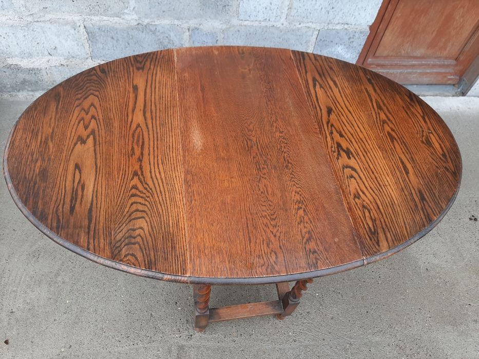 Stylowy stolik składany