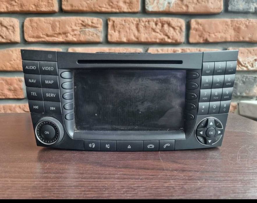 Mercedes W211 W219 radioodtwarzacz