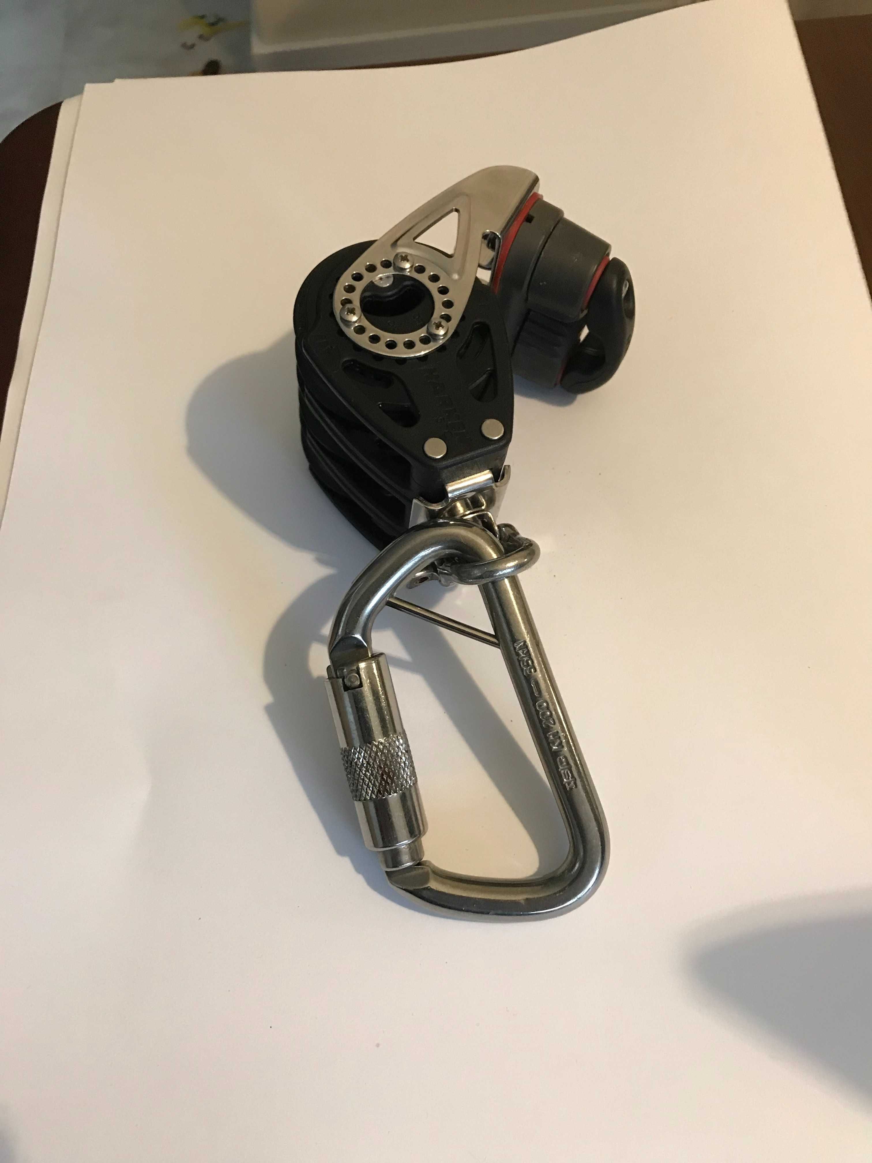 HARKEN Blok 57mm Carbo #3 krętlik, knaga