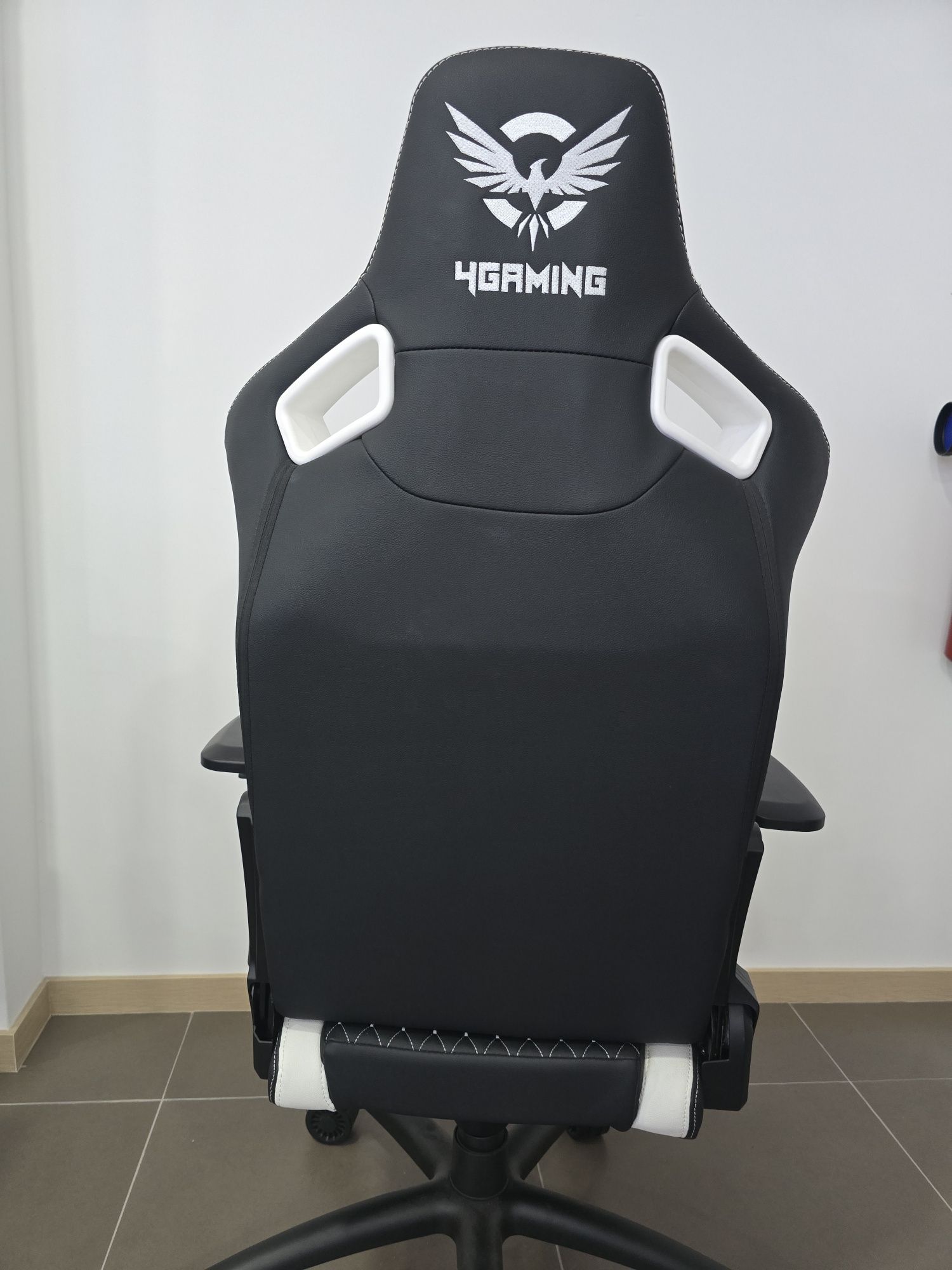 Cadeira Gaming 4Gaming Karyn