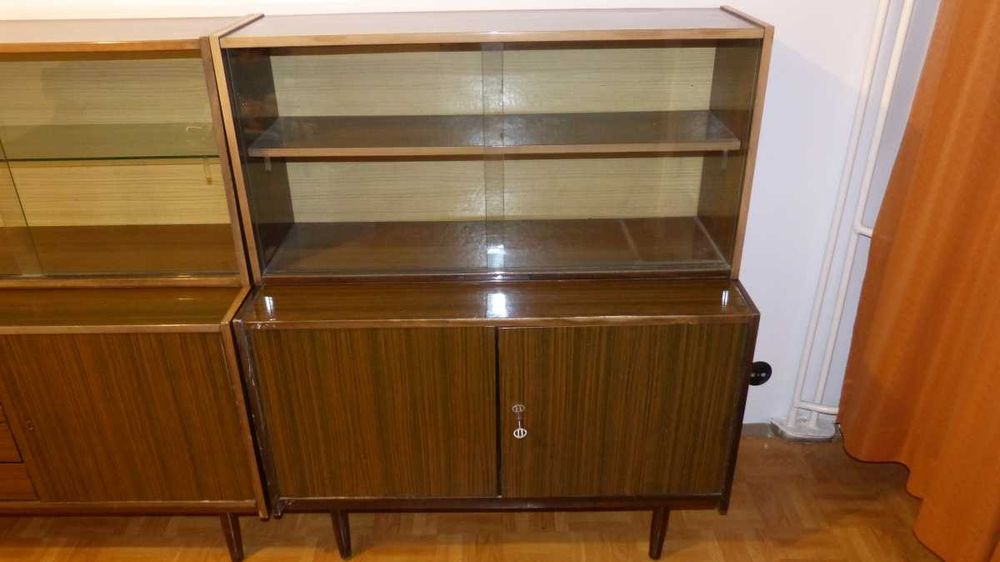 Stara meblościanka PRL z lat 70