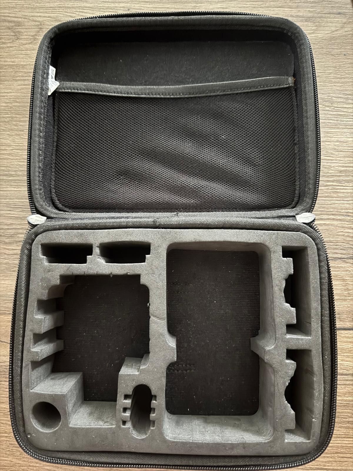 Kamera sportowa Gopro Hero 11 Black oraz komplet akcesoriów
