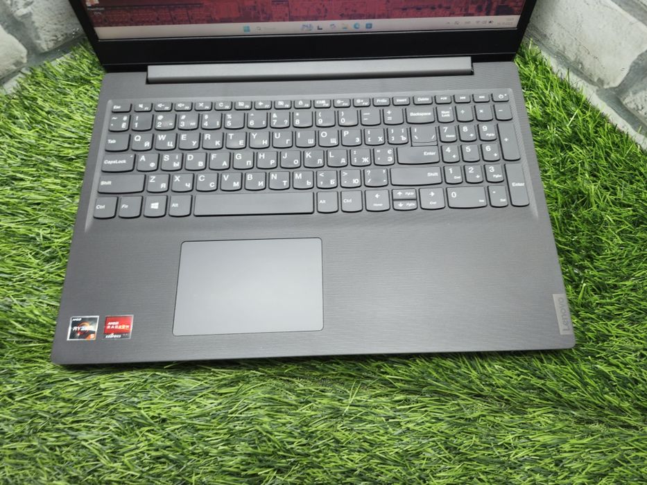 Магазин:Lenovo V15/Ryzen 5-3500u/8gb/256SSD/AMD Radeon Vega 8 2ГБ/ТОП.