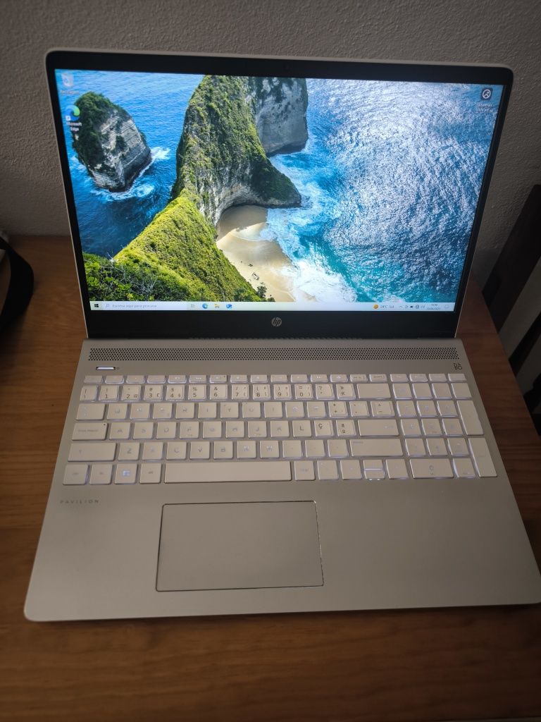 Portátil HP 15-ck016ns