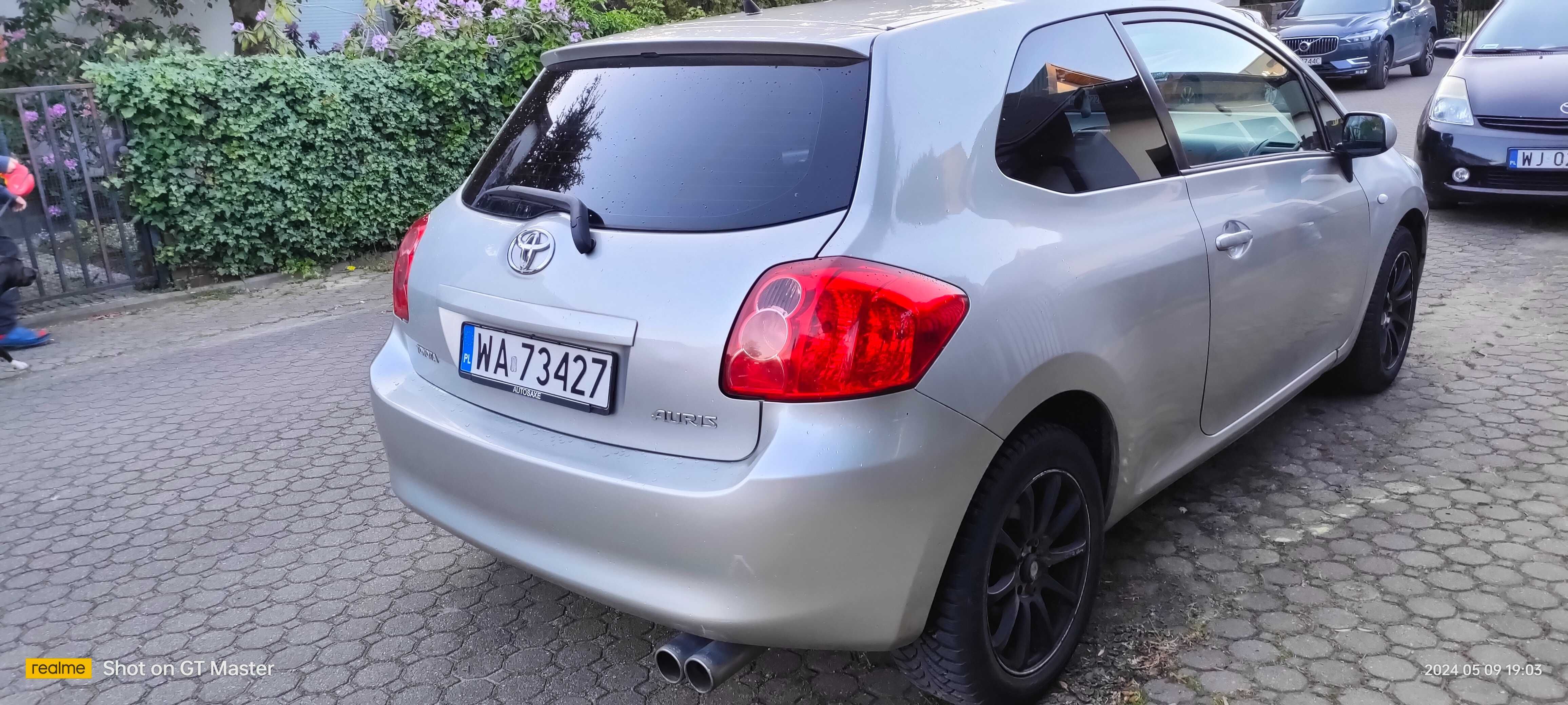 Toyota Auris 1.6 benzyna