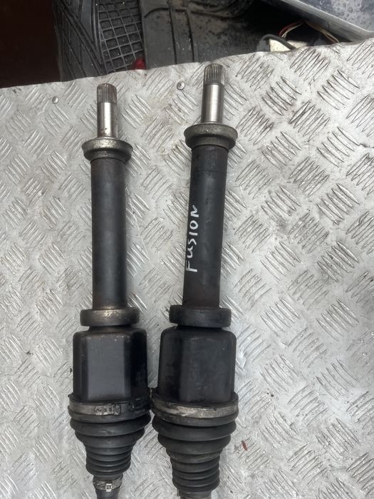 Полуось правая 2.5 Ford Fusion HG9Z3B436E