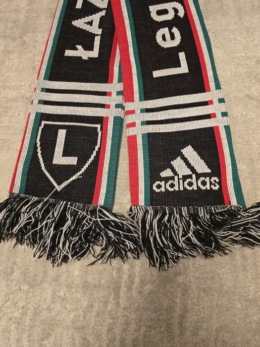 Unikatowy szalik Legia Warszawa adidas, unikatowe logo, Łazienkowska 3