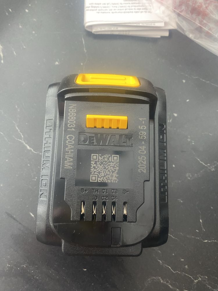 DeWalt 4.0 Ah Nowy akumulator