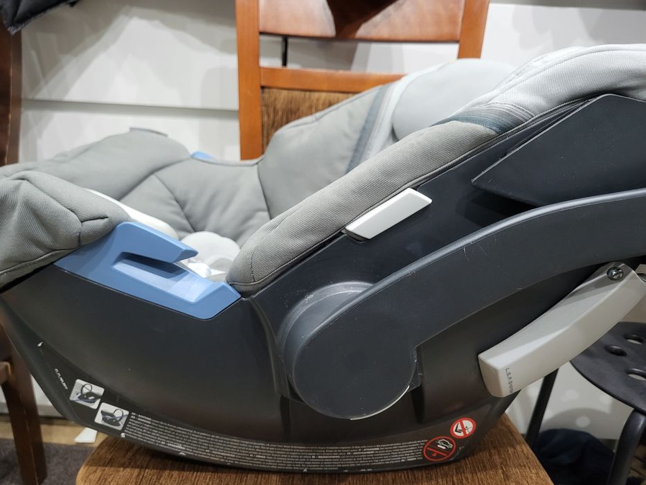 Cybex aton 5 + baza