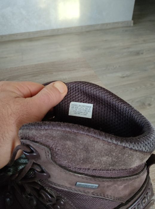 Продам все сезонні ботинк Solomon qwest, оригінальні.