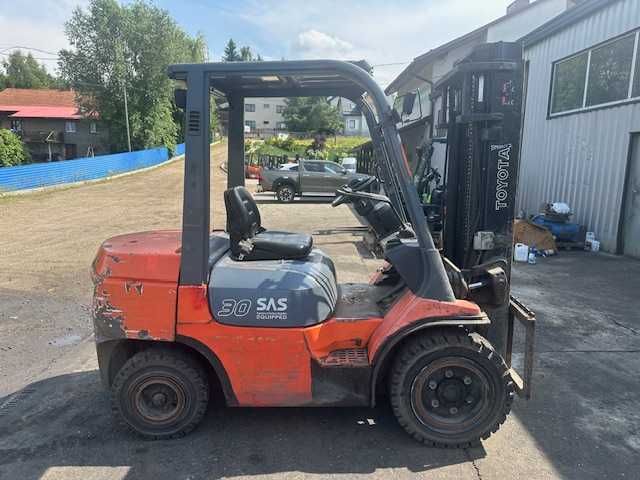 Wózek widłowy Toyota 02-7FDF30, 3t, diesel, Duplex 3,3m, Automat