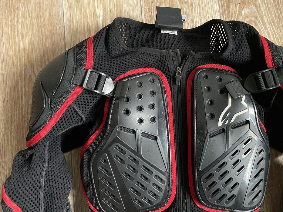Alpinestars Bionic V2. Топова моточерепаха в стані нової! S-М р