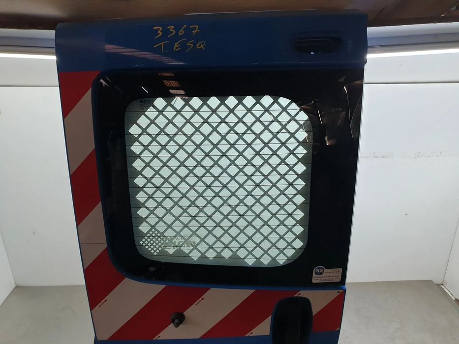 Porta da mala esquerda RENAULT Trafic II (FL)