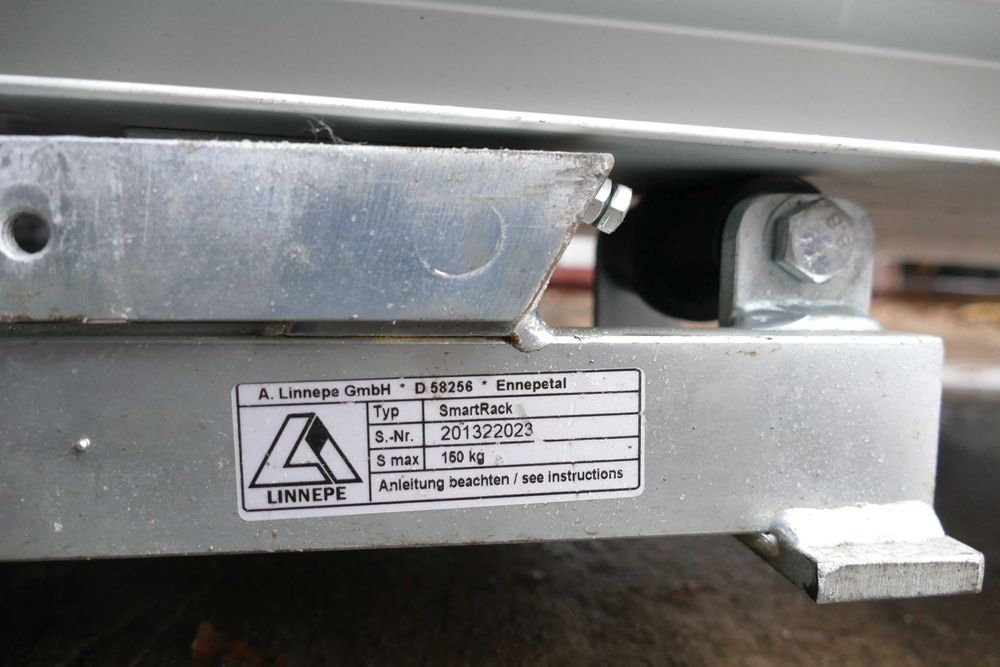 LINNEPE Platforma wewnętrzna rower/skuter do kamper