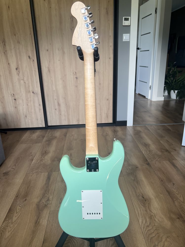 Squier by Fender Stratocaster gitara elektryczna