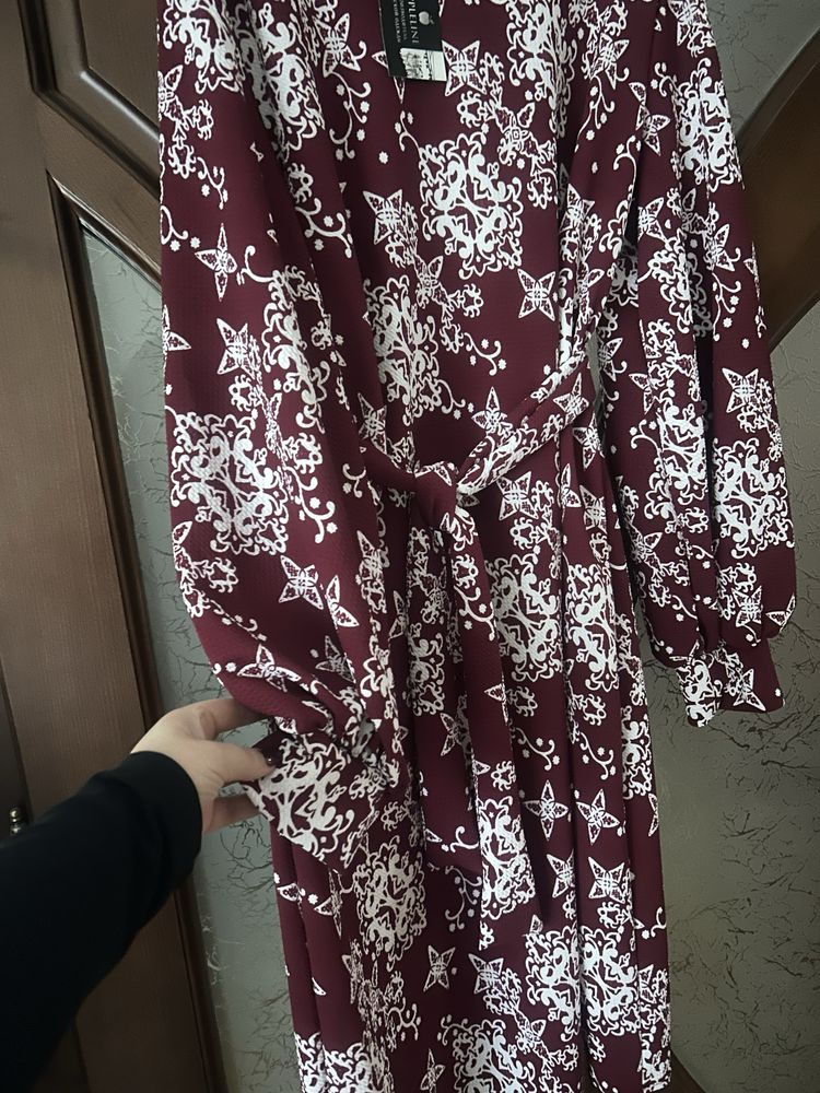 Сукня (нова)