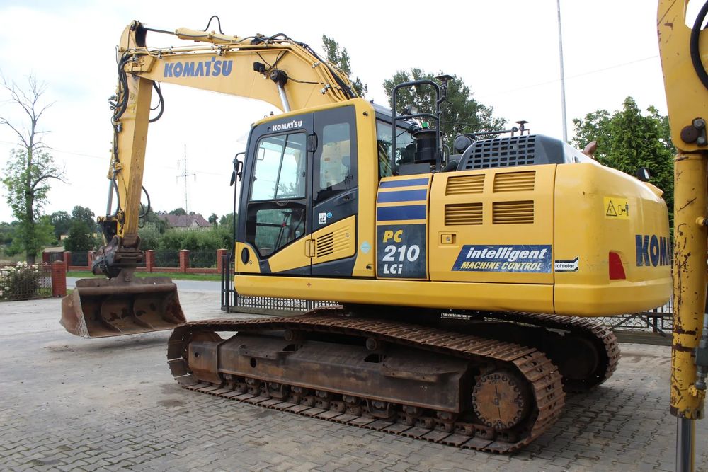 Komatsu PC 210 LCI - 10 GPS intelligent z Niemiec  Koparka gąsienicowa KOMATSU 2 ŁYŻKI centralne smarowanie