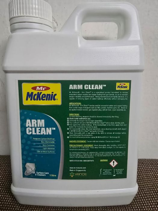 Mr McKenic mleczko do czyszczenia broni ,preparat nowy 1l