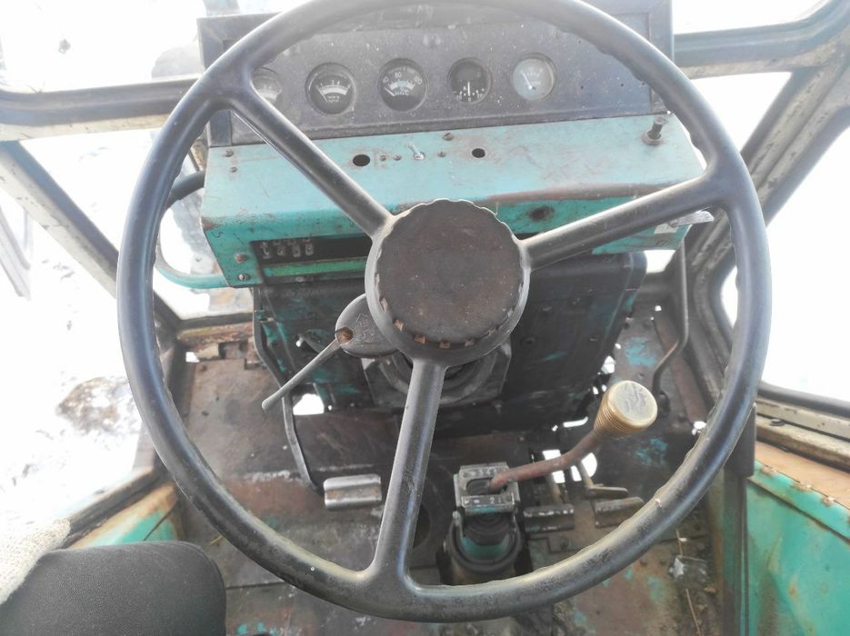 Продам  трактор ЮМЗ