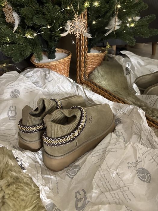 UGg tazz platform Уги зимові замша, 36 розмір