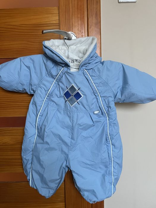 Детстй  зимний комбинезон Reima, на 2-3 мес., рост 62 см