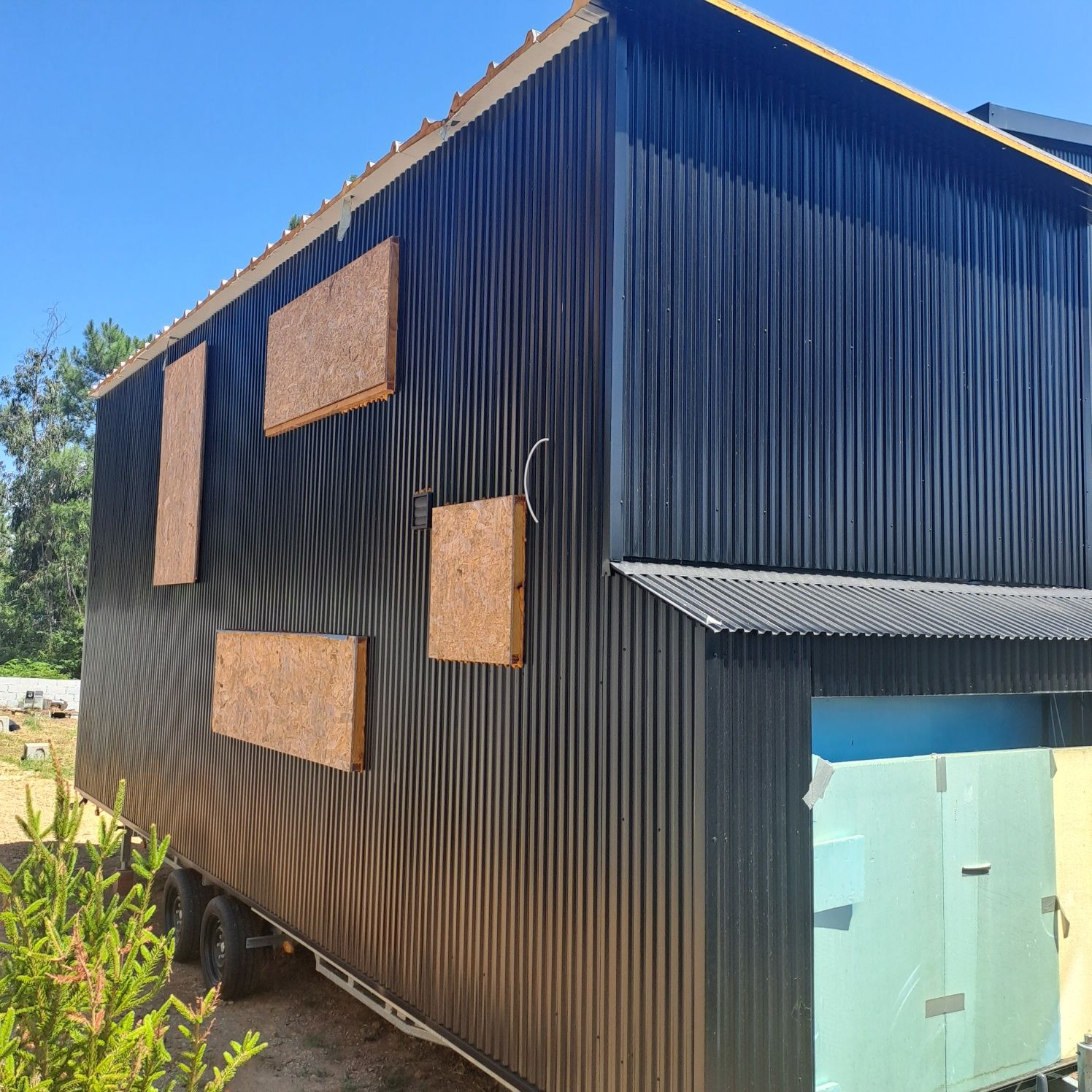 Vendo tiny house em atrelado
