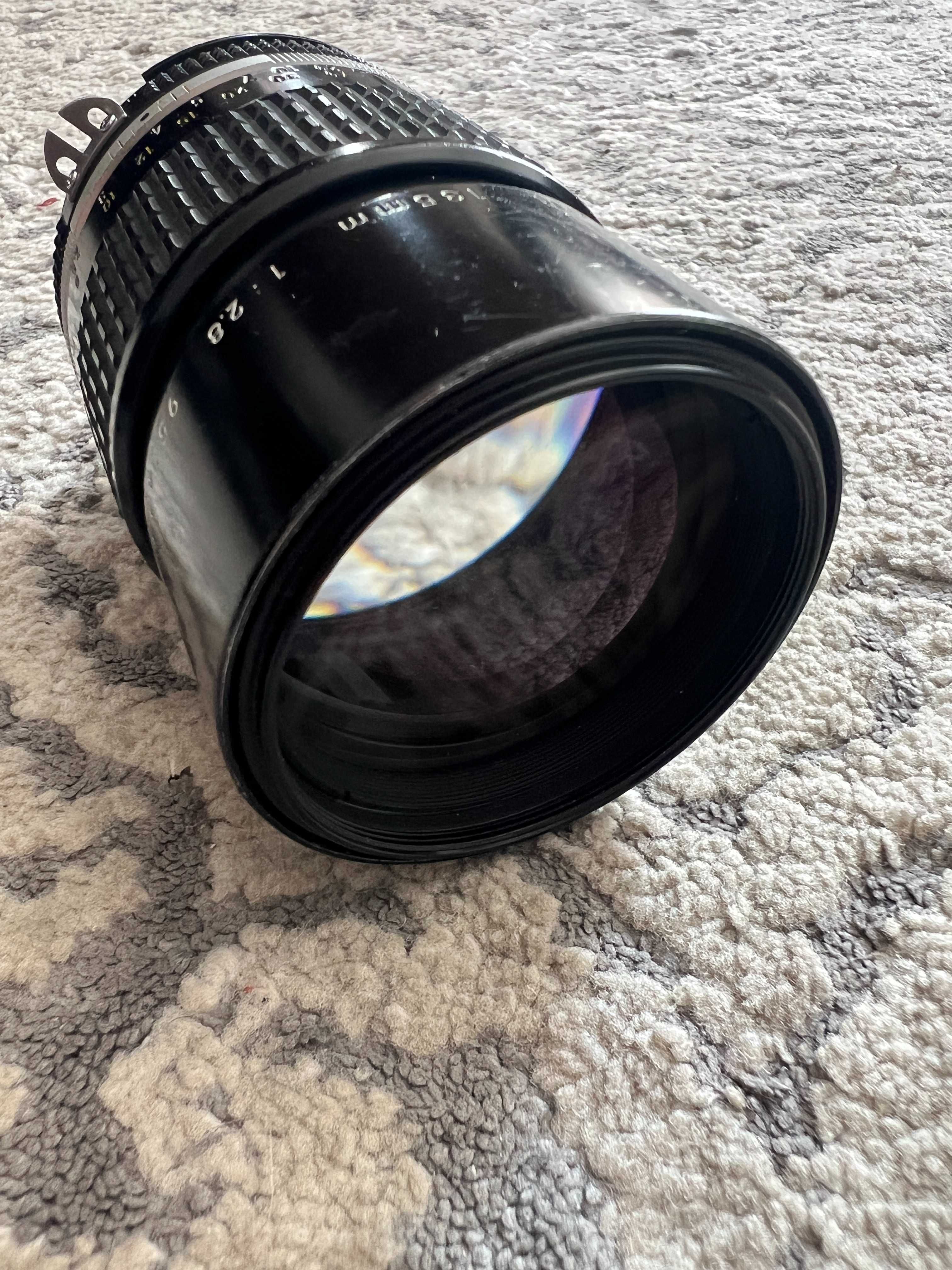 Nikkor 135mm f/2.8 AI-S – Tele-objectiva Manual para Nikon (FX e DX)