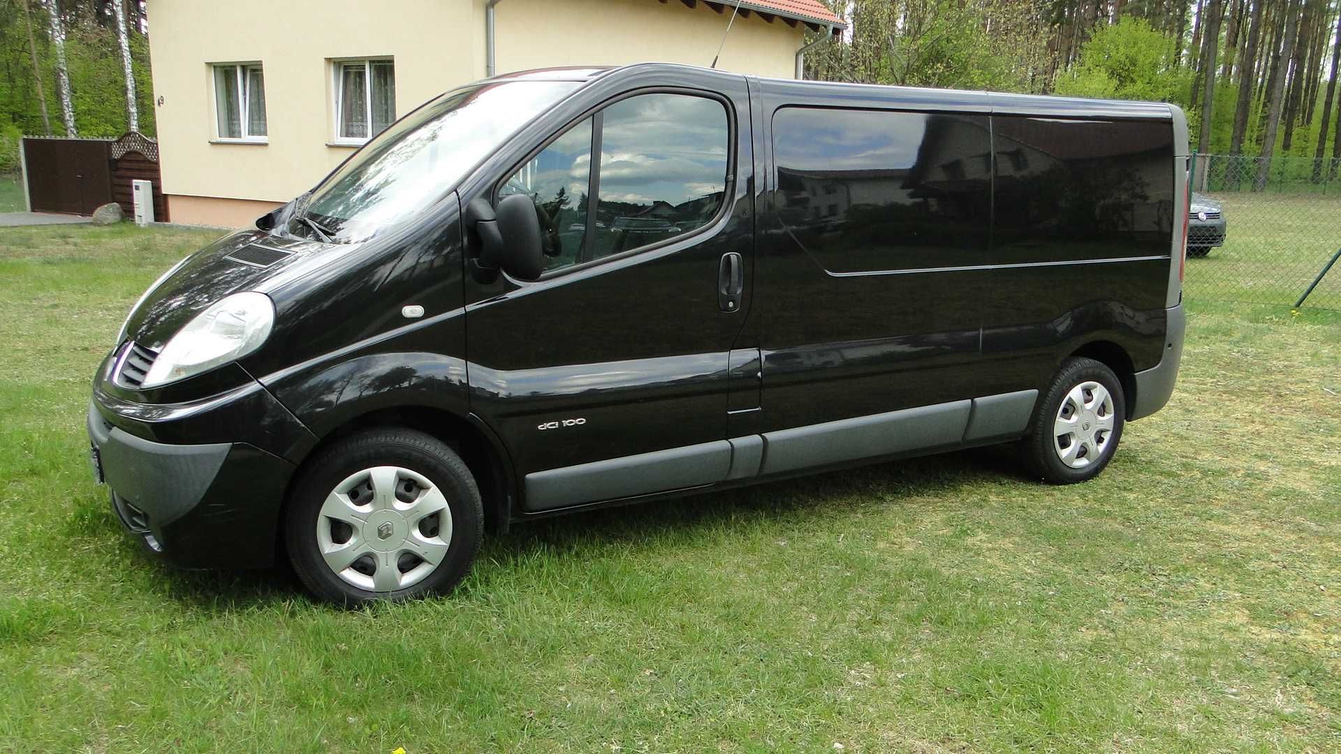 Renault Trafic Long