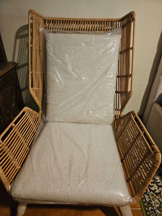 Cadeirão em kubu, Malu. NOVO.