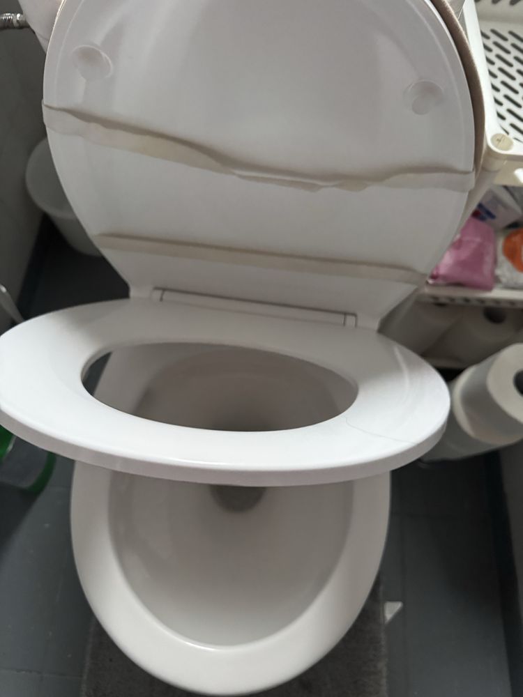 Kompakt wc biały z deską